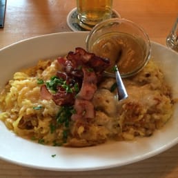 Speck (bacon) Rösti with applesauce ... Very tasty