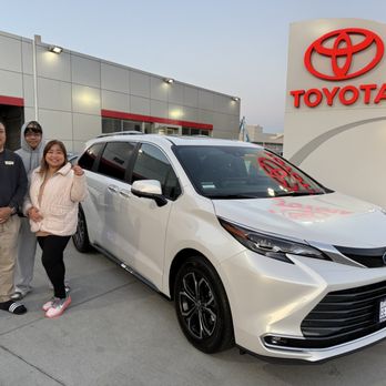 Putnam Toyota - Auto Repair Near Me - Burlingame, California Putnam Toyota - Auto Repair Near Me - Burlingame, California