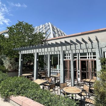 Denver Botanic Gardens - Offshoots Cafe - Botanical Gardens Near Me - Denver, Colorado
