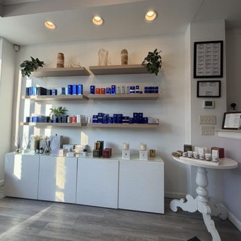 étant - The wall of ETANT spa lobby... Full of goodies! - Skin Care Near Me - Boston, Massachusetts