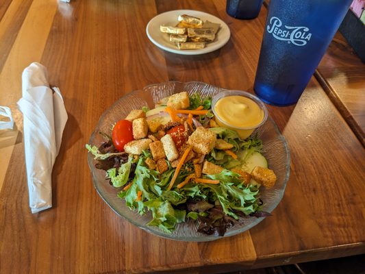 Henry's Restaurant by null