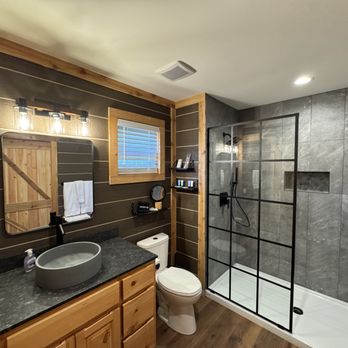 Grandlake Cabins - Vacation Rentals Near Me - Afton, Oklahoma Grandlake Cabins - Vacation Rentals Near Me - Afton, Oklahoma