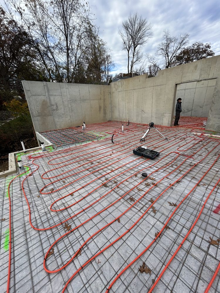 Slide of PAL Plumber