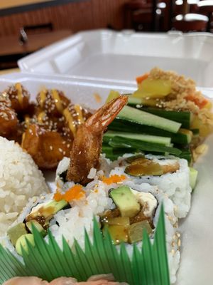 Sushi Bamboo by null