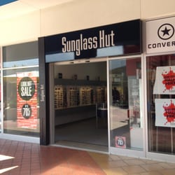 Sunglass Hut