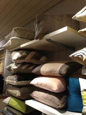 Crate & Barrel by null