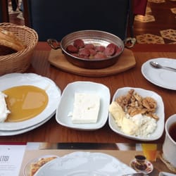 Saray Muhallebicisi