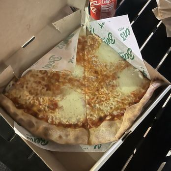 Ben's pizza - Mutz (mozzarella) cheese and a coke - Pizza Near Me - Miami, Florida