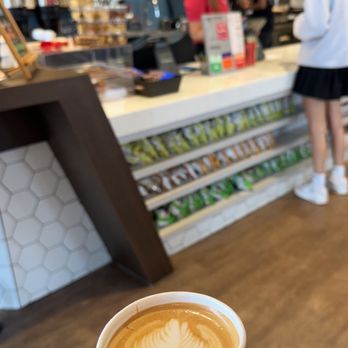 Brew Birds - Vanilla Cappuccino with Oatmilk - Cafes Near Me - Aldie, Virginia Brew Birds - Vanilla Cappuccino with Oatmilk - Cafes Near Me - Aldie, Virginia
