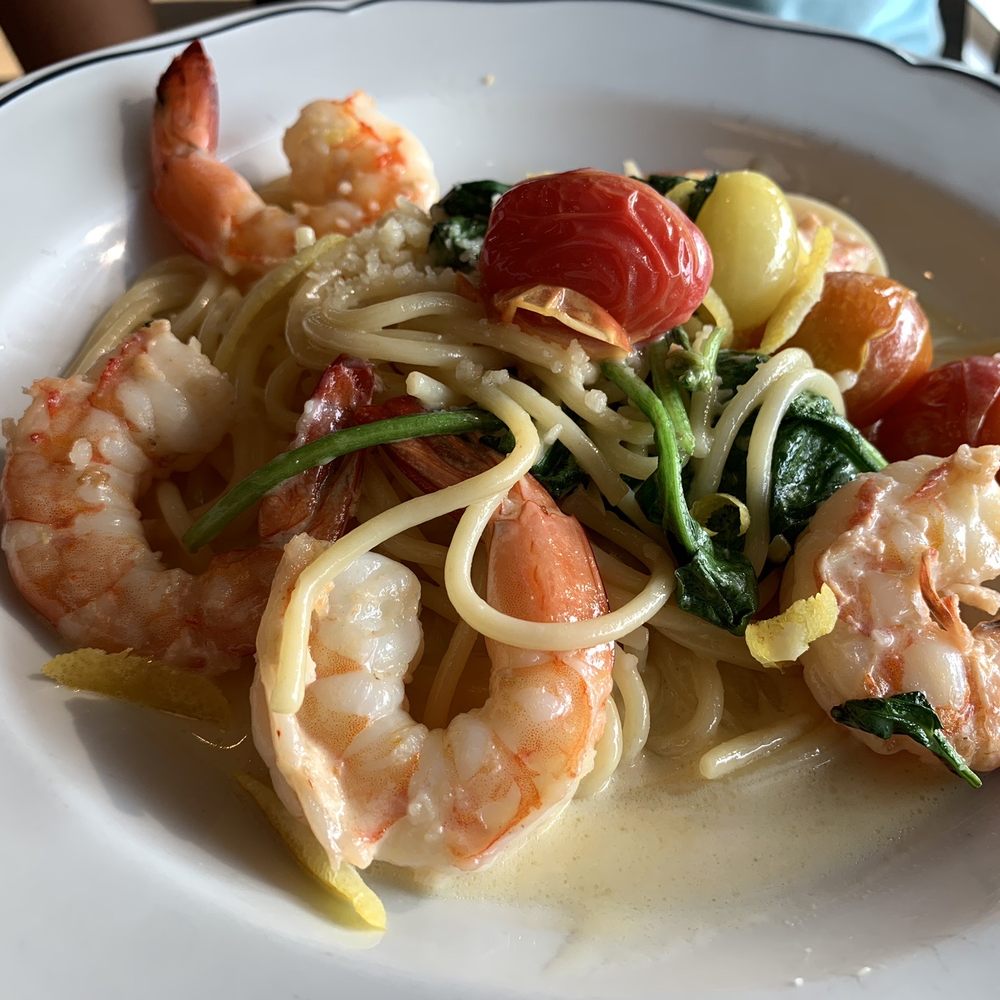 Zola Bistro - Shrimp Scampi - 8.5/10 - French Near Me - Ann Arbor, Michigan Zola Bistro - Shrimp Scampi - 8.5/10 - French Near Me - Ann Arbor, Michigan
