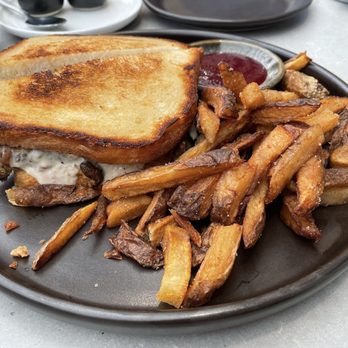 The Plot - Patty melt with fries - Vegan Near Me - Costa Mesa, California The Plot - Patty melt with fries - Vegan Near Me - Costa Mesa, California