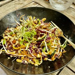 L'Asia - Thai Salad, fresh & delicious