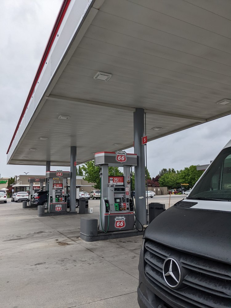 KJ’S GARRITY 66 Updated June 2024 4426 Garrity Blvd, Nampa, Idaho