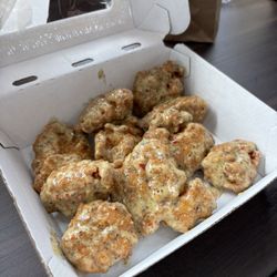 Buffalo Wild Wings - Garlic Parmesan boneless 10 wings