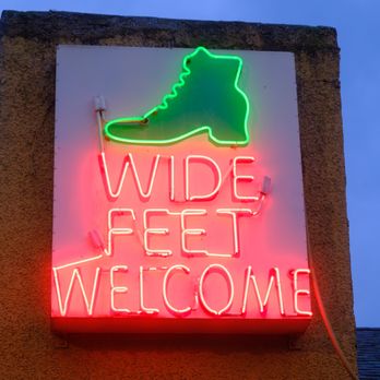 Wide Shoes Only - neon sign, outside - Shoe Stores Near Me - Edmonds, Washington Wide Shoes Only - neon sign, outside - Shoe Stores Near Me - Edmonds, Washington