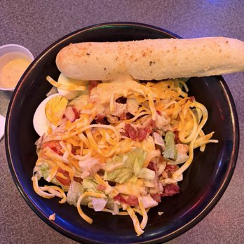 Mom's Diner - Diners Near Me - Archbold, Ohio