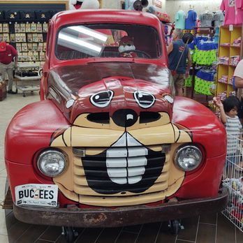 Buc-ee’s - Truck - Gas Stations Near Me - Fort Valley, Georgia Buc-ee’s - Truck - Gas Stations Near Me - Fort Valley, Georgia