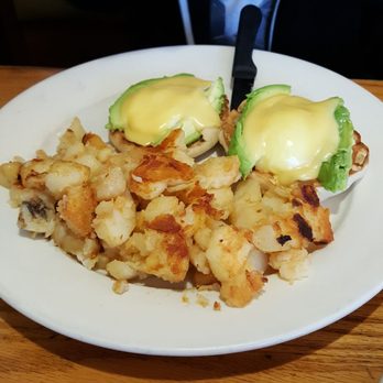 New Britain Diner Restaurant - Diners Near Me - New Britain, Connecticut New Britain Diner Restaurant - Diners Near Me - New Britain, Connecticut
