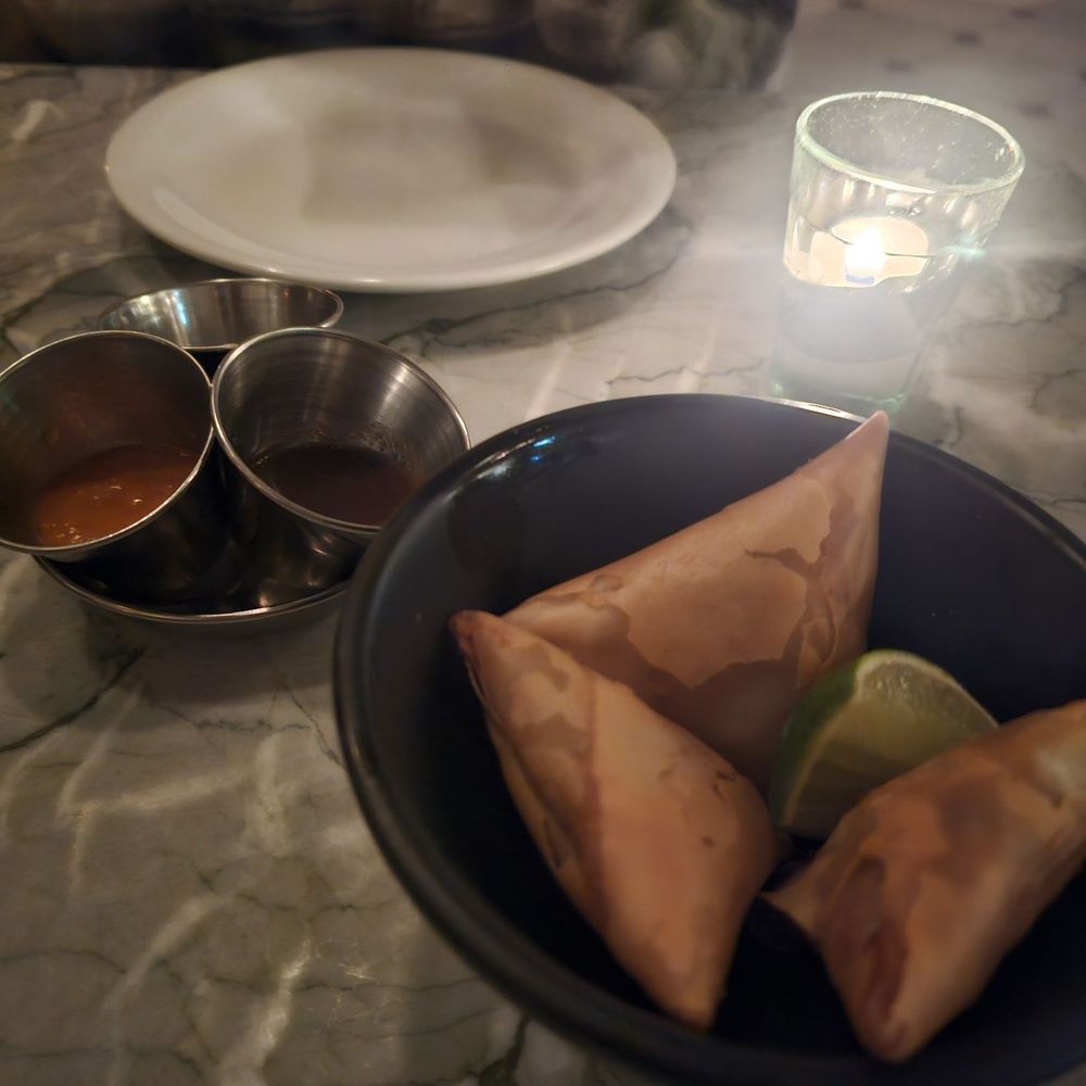Dishoom - Samosas - Indian Near Me - London, XGL