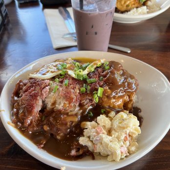 Kihei Caffe Lahaina - Irish Moco - Corned beef hash, gravy, egg, rice and mac salad - Breakfast & Brunch Near Me - Lahaina, Hawaii Kihei Caffe Lahaina - Irish Moco - Corned beef hash, gravy, egg, rice and mac salad - Breakfast & Brunch Near Me - Lahaina, Hawaii