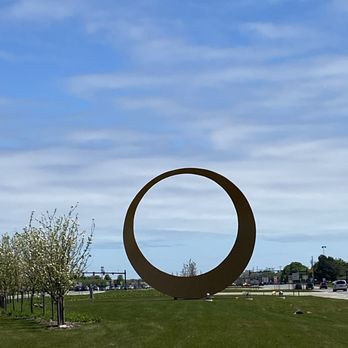 The Halo 14 Photos Landmarks Historical Buildings Sterling Heights Mi Yelp