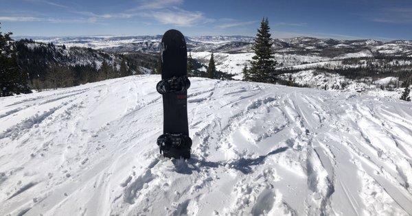 Steamboat Powdercats by null