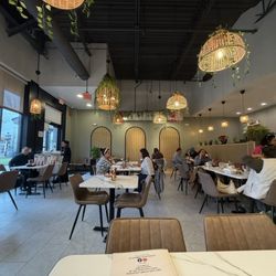 Sunny Day Cafe - Inside