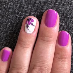 Kathy's Nails & Spa - Kim does great designs!