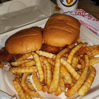 Dave's Hot Chicken - Chicken Shop Near Me - Santa Rosa, California Dave's Hot Chicken - Chicken Shop Near Me - Santa Rosa, California