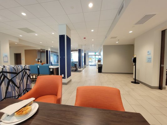 HOLIDAY INN EXPRESS & SUITES HENDERSON SOUTH - BOULDER CITY - Updated