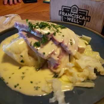 The Lobster Bar - ham and cabbage - Seafood Near Me The Lobster Bar - ham and cabbage - Seafood Near Me