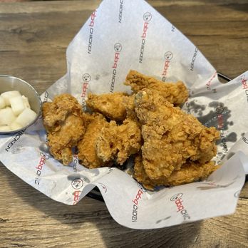 bb.q Chicken Castleton - Regular / Golden Original Bone in - Chicken Shop Near Me - Indianapolis, Indiana bb.q Chicken Castleton - Regular / Golden Original Bone in - Chicken Shop Near Me - Indianapolis, Indiana