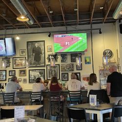 Zed's Beer Bado Brewing - Phillies on the TV