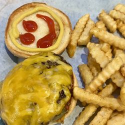 Under Dawgs Sports Grill