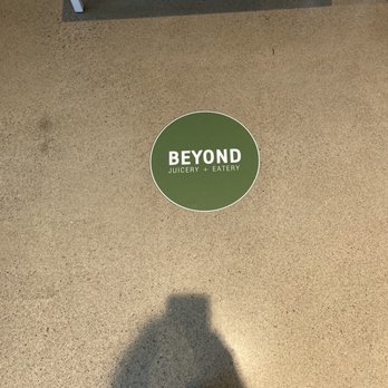 Beyond Juicery + Eatery - Pick up area for online ordering - Juice Bars & Smoothies Near Me - Mentor, Ohio