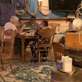 Le Chateau Pier - Caterers Near Me - Smithfield, Ohio