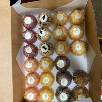 Bundts On Melrose - Desserts Near Me - Long Beach, California Bundts On Melrose - Desserts Near Me - Long Beach, California