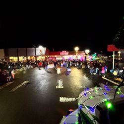 Emerald Towing - 2025 Christmas Tow truck  gathering eatonville