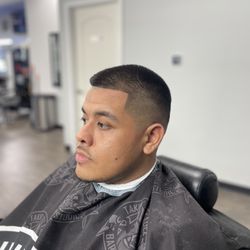 Takin’ All Fadez Barber Studio