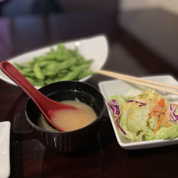 Sushiya Japan - a bowl of soup and a bowl of salad - Japanese Near Me - Charlotte, North Carolina
