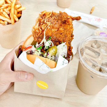 Daybird - Chicken Shop Near Me - Los Angeles, California
