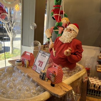 Making Good Scentz - Cute Christmas decor - Cosmetics & Beauty Supply Near Me - Bardstown, Kentucky
