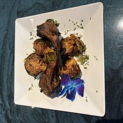 BLEU MELODY - Lamb Chops & Fried Brussels