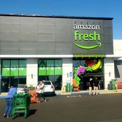 Amazon Fresh - Opening Day at Amazon Fresh