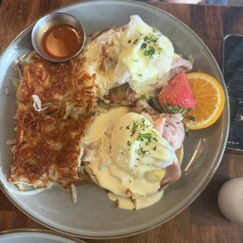 Mason Jar Kitchen & Bar - New American Near Me - Eagan, Minnesota