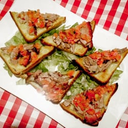 American Streetz Barbecue - Beef Brisket on toasts