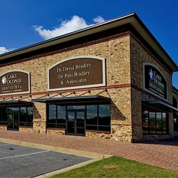 Lake Oconee Dentistry - Conveniently located off Hwy 44, between the Publix parking lot and the movie theater in Greensboro, GA.