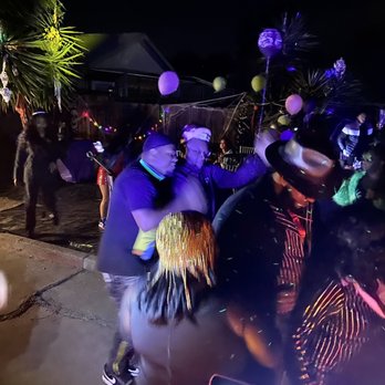 Premier DJ Service - DJs Near Me Premier DJ Service - DJs Near Me
