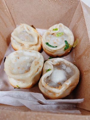 Bund Dumpling House by null