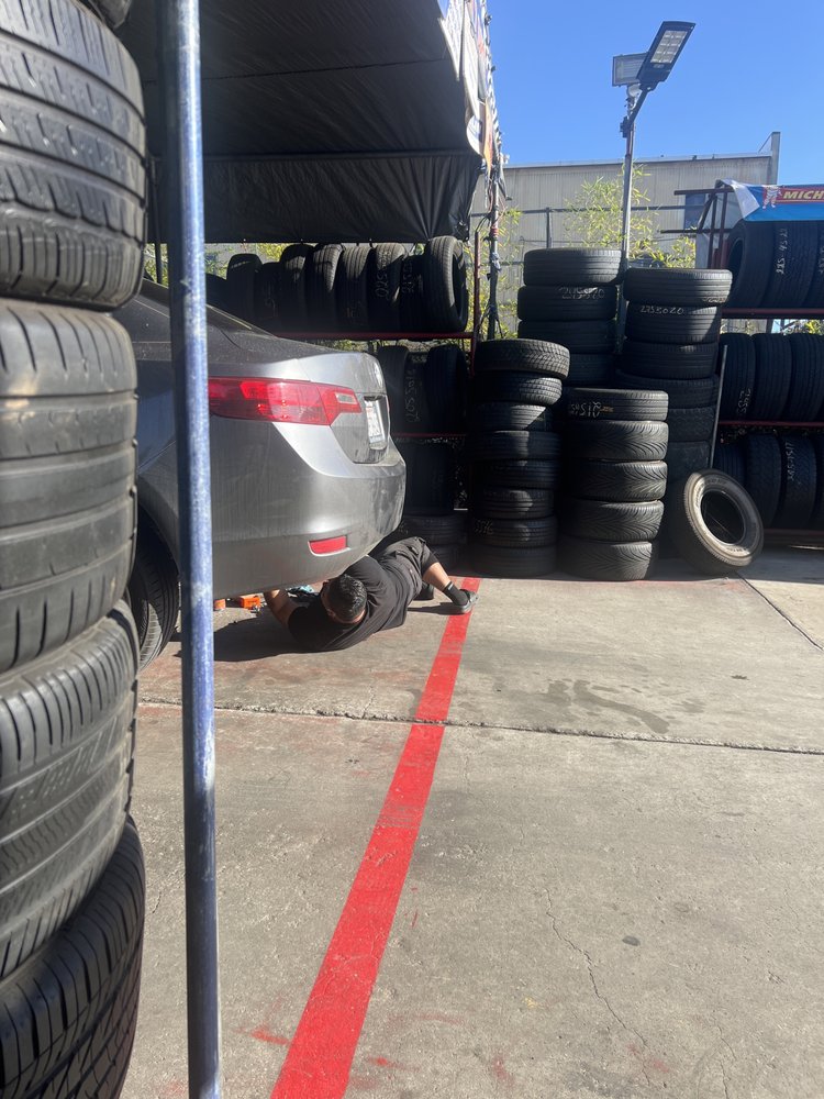 ORTIZ TIRES & WHEELS Updated October 2024 35 Photos & 43 Reviews 6230 Federal Blvd, San